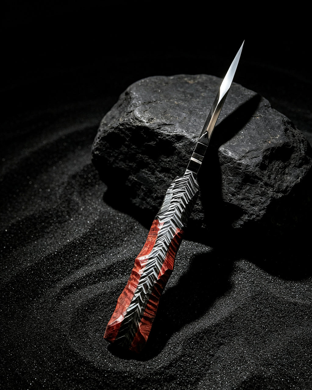 Fang of Omen — Blackwood Display Blade