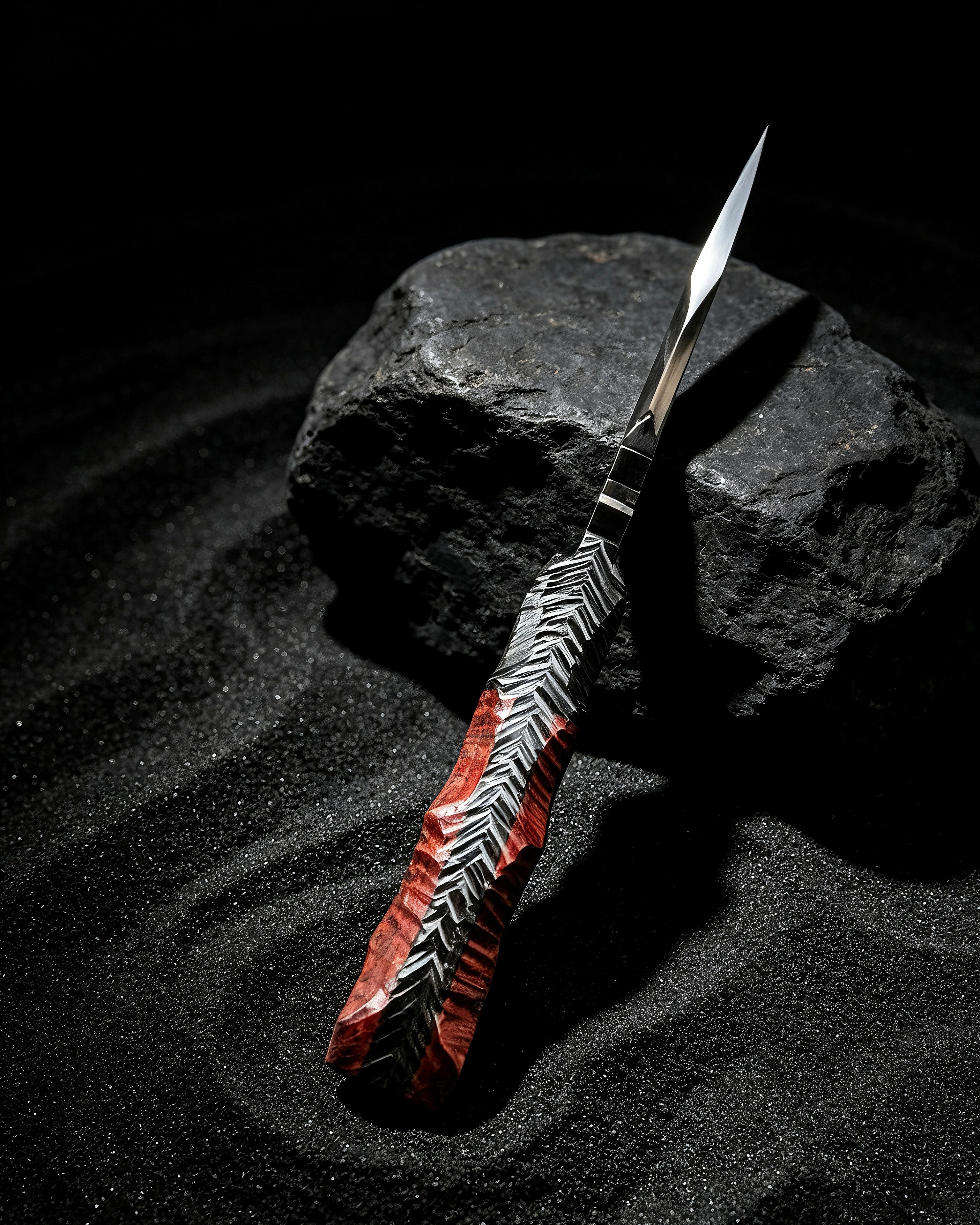 Fang of Omen — Blackwood Display Blade